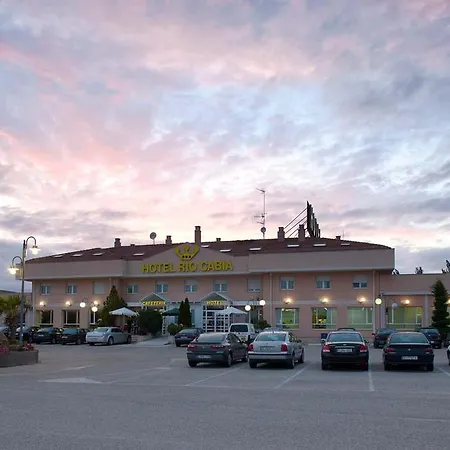 Río Hotel 3*